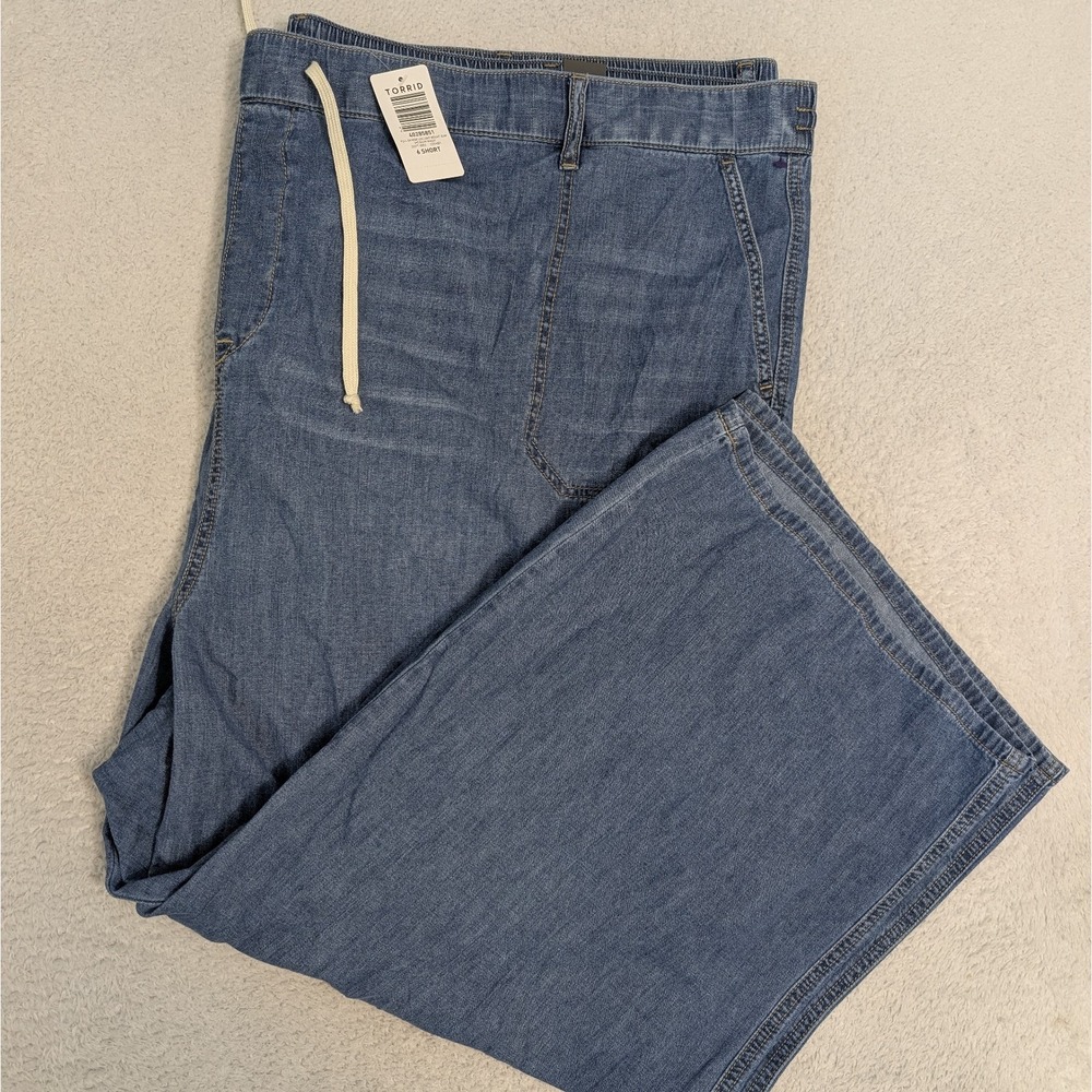 Torrid Jeans Womens 6X Short Medium Wash Lightweight Wide Leg Pull On NWT